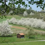 Dorf Gut Zur Warte 3*