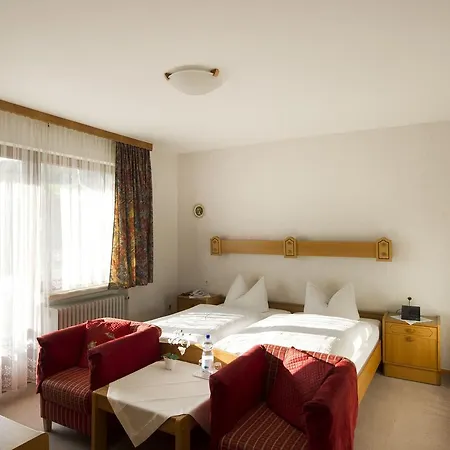 Dorf Gut Zur Warte 3*