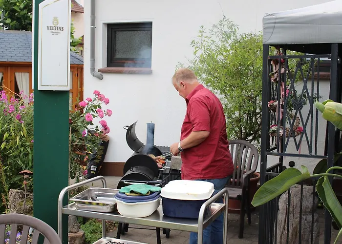 Dorf Gut Zur Warte Hotel