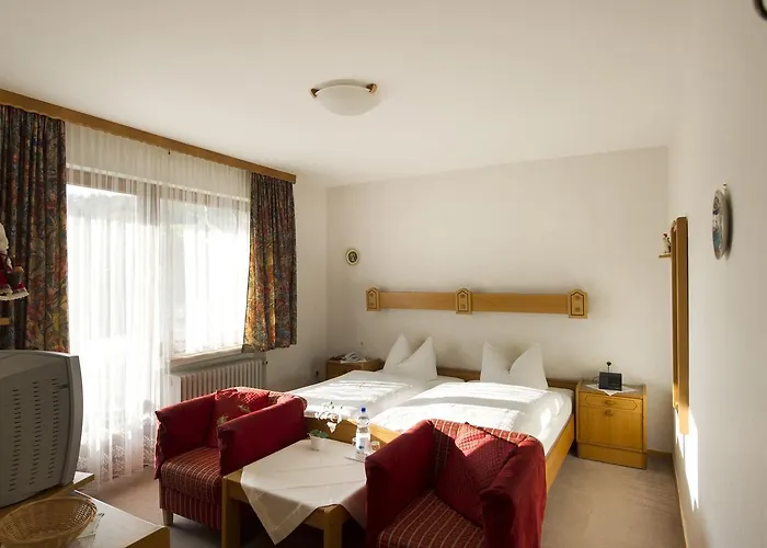 Dorf Gut Zur Warte 3*