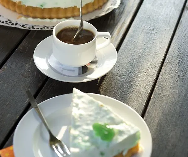 Dorf Gut Zur Warte Hotel